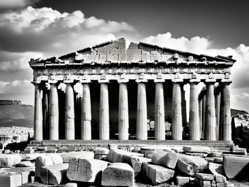 Vista vintage en blanco y negro del Partenón y la Acrópolis de Atenas, destacando el legado arquitectónico del Partenón